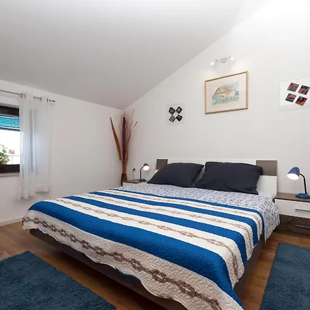 Zara Apartment *