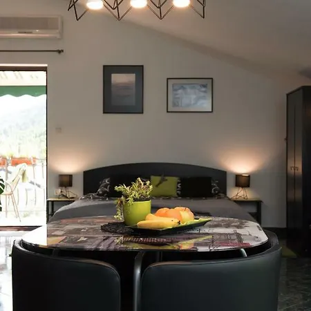 Zara Apartment